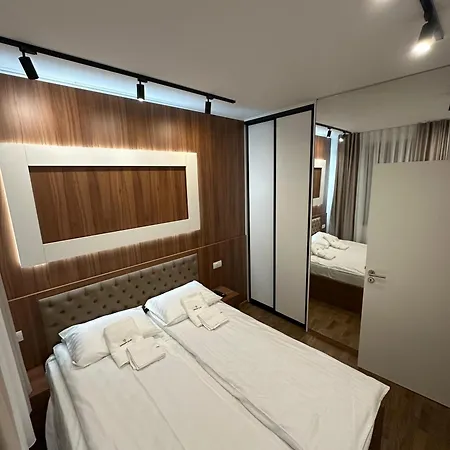 Apartment Tomi Lux Bukorovac