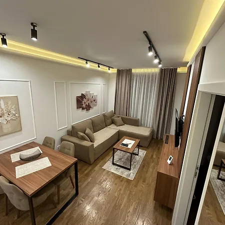 Tomi Lux Apartment Bukorovac